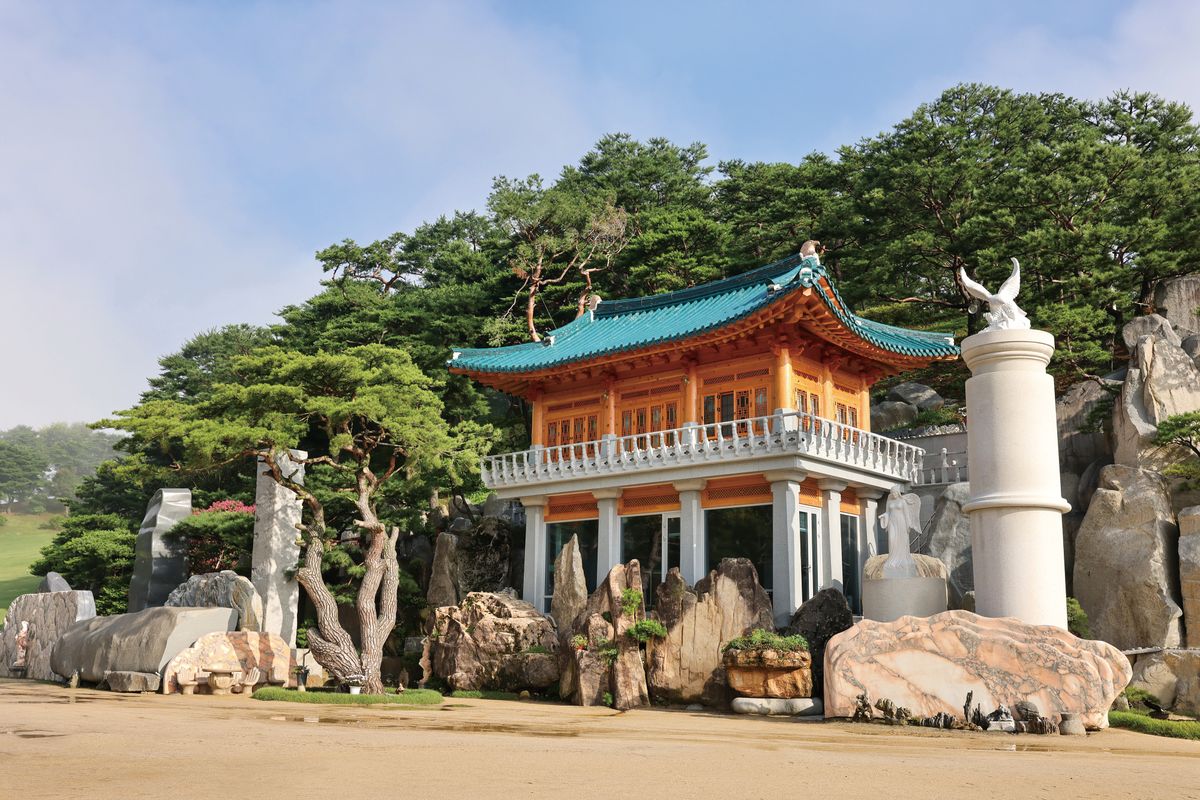 월명동에 위치한 생가터로 전해지는 장소의 현재 모습