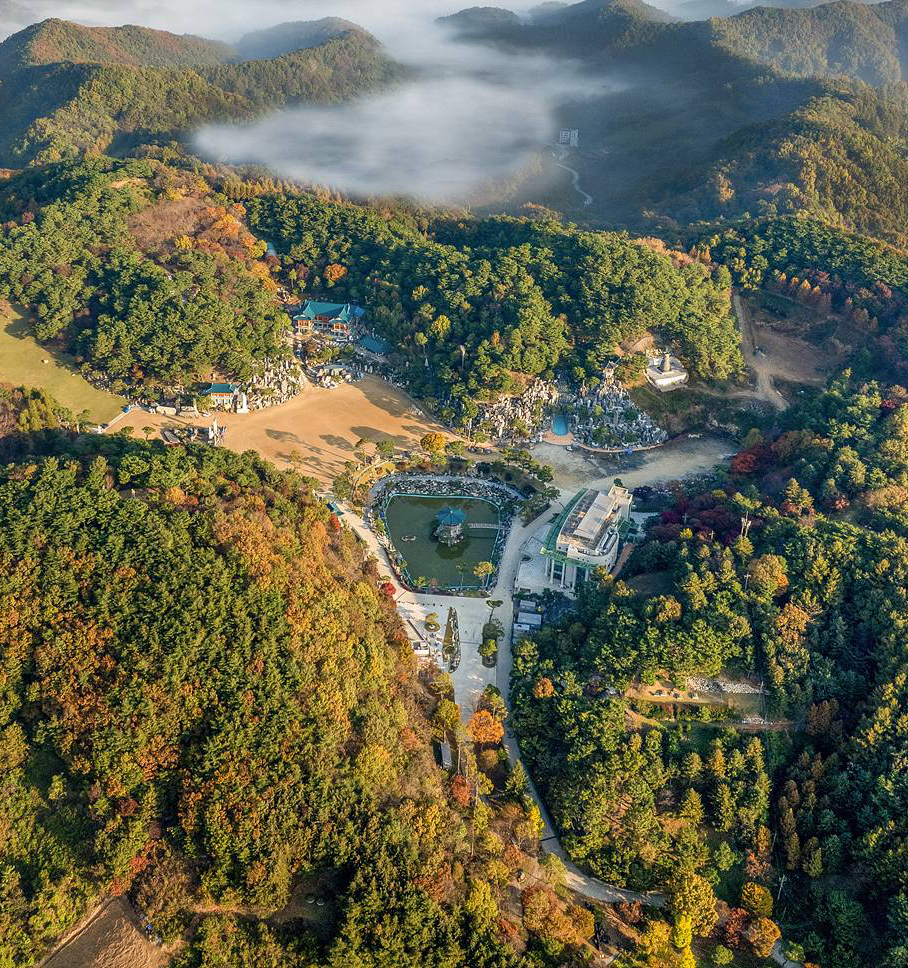 월명동 우승컵 모양 지형 전경