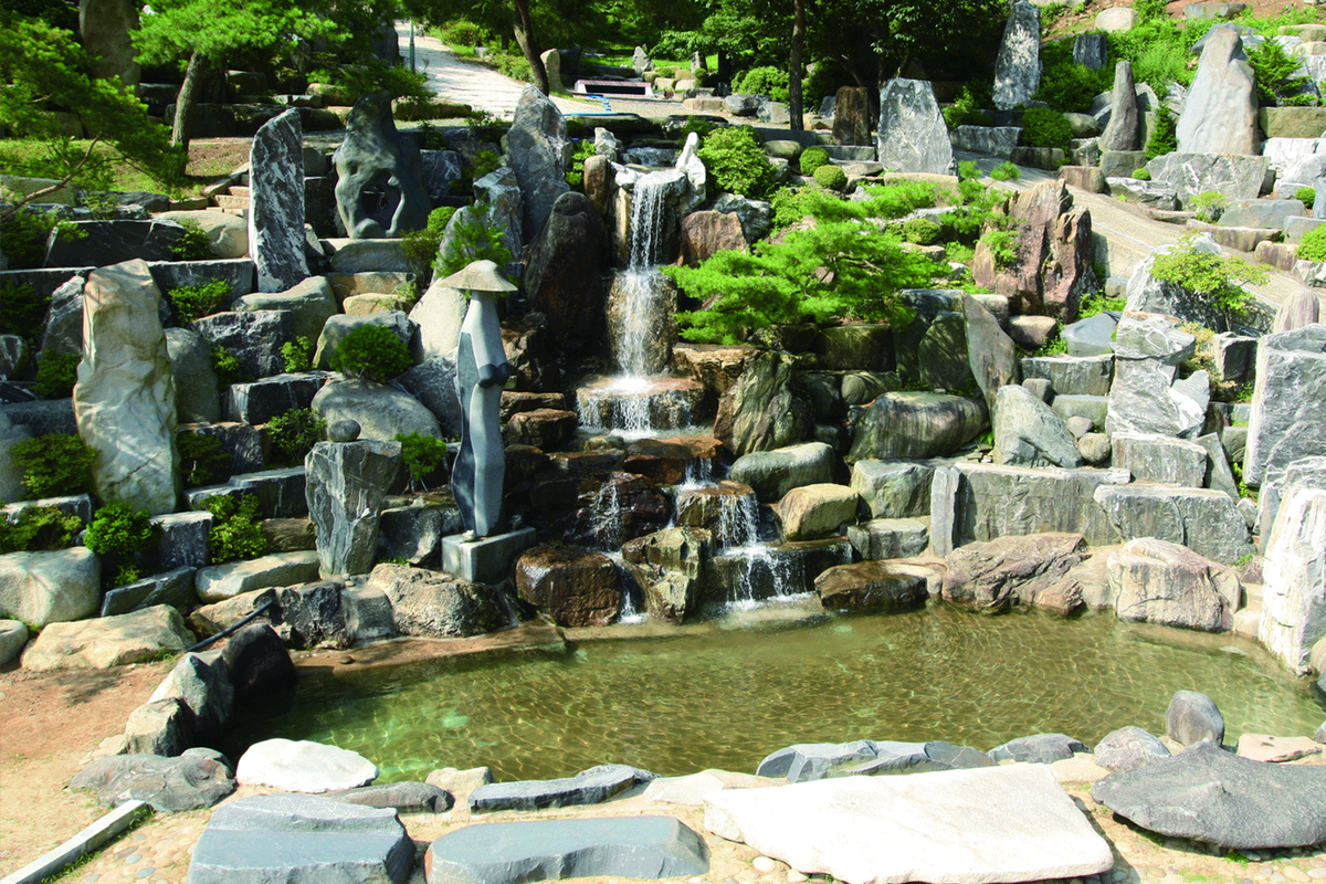 월명동 제1폭포 오아시스 폭포 전경 - 하나님의 구상으로 만든 자연스러운 폭포